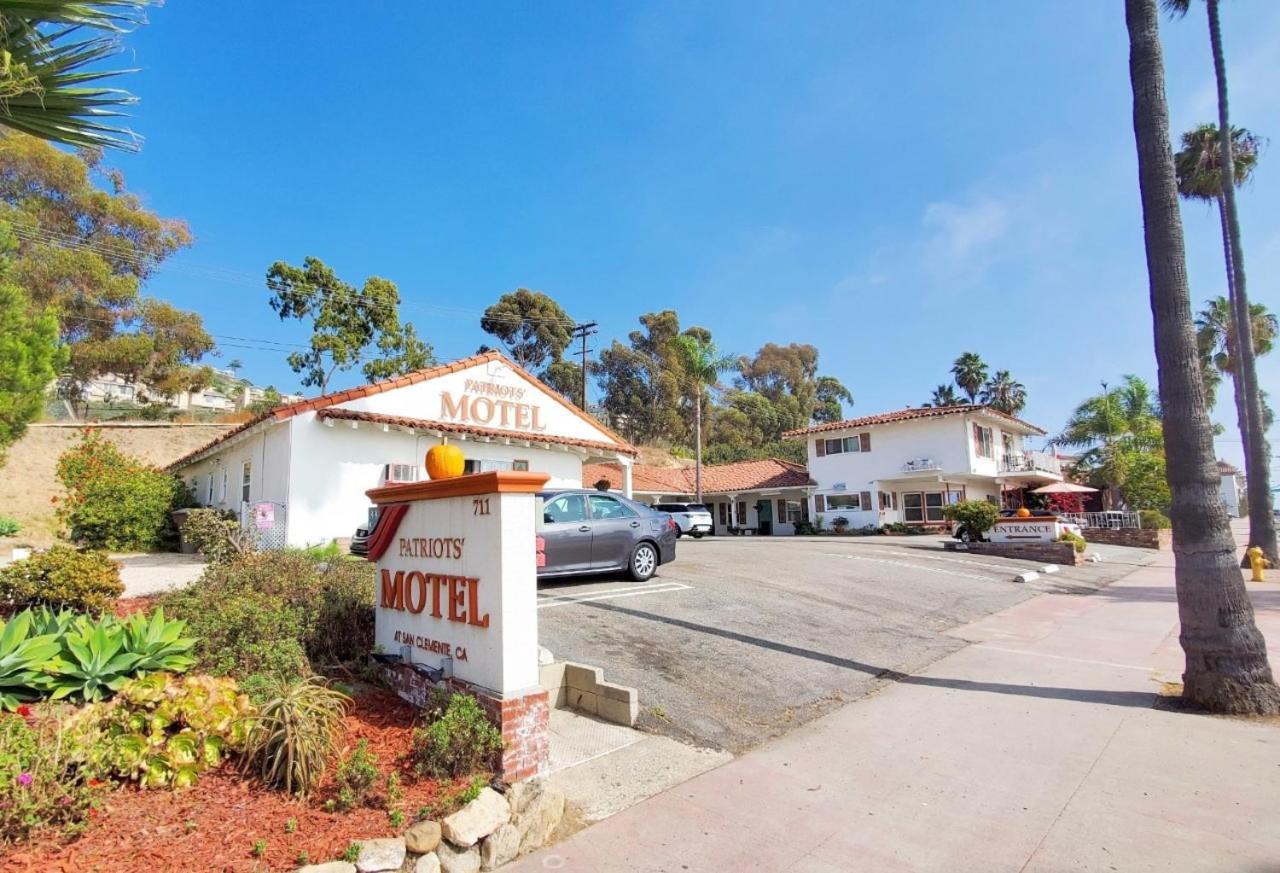 The Patriots Boutique Motel San Clemente Exterior photo